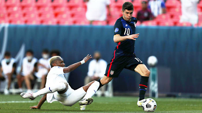 Christian Pulisic plays for the USA vs. Honduras